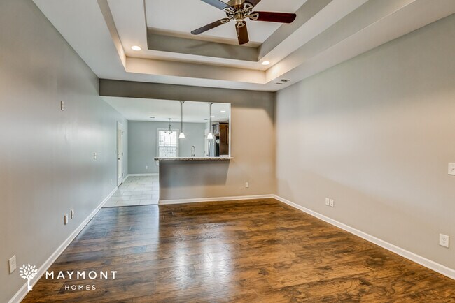Foto del edificio - 16347 Creek Dr