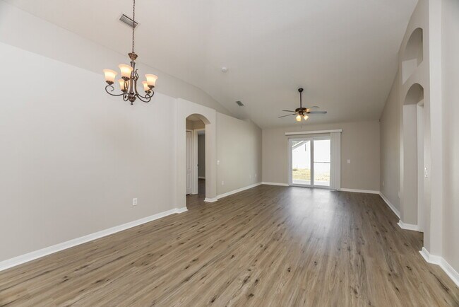 Foto del edificio - 12724 Lake Vista Dr