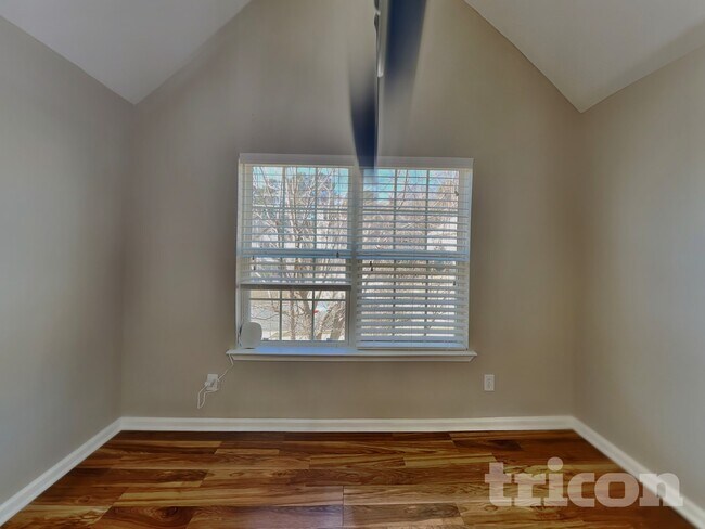 Foto del edificio - 2737 Trellis Oaks Dr SW