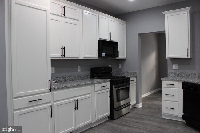 Building Photo - 12313 Penzance Ln