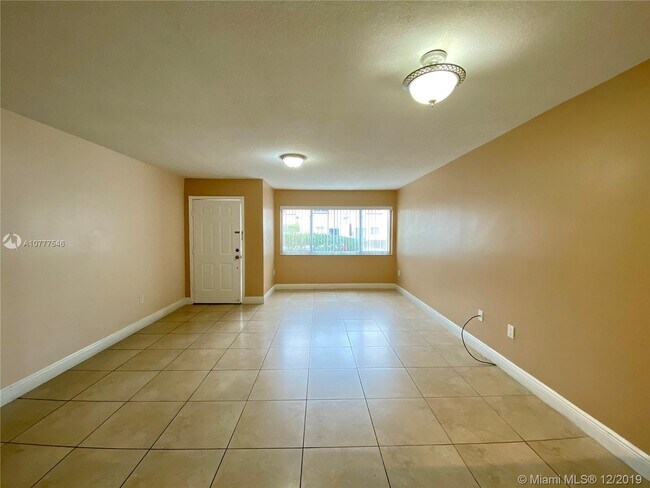 Building Photo - 451 NW 82nd Ave