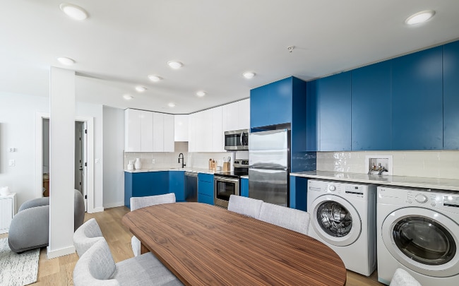 Foto del edificio - 55 Tunxis Ave