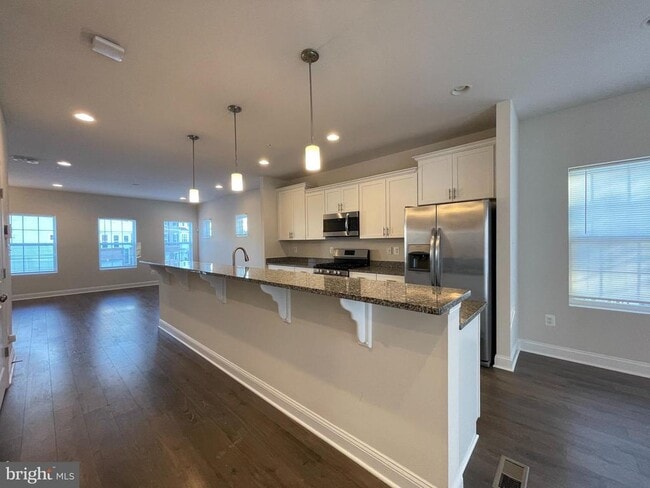 Building Photo - 3659 Duckhorn Way