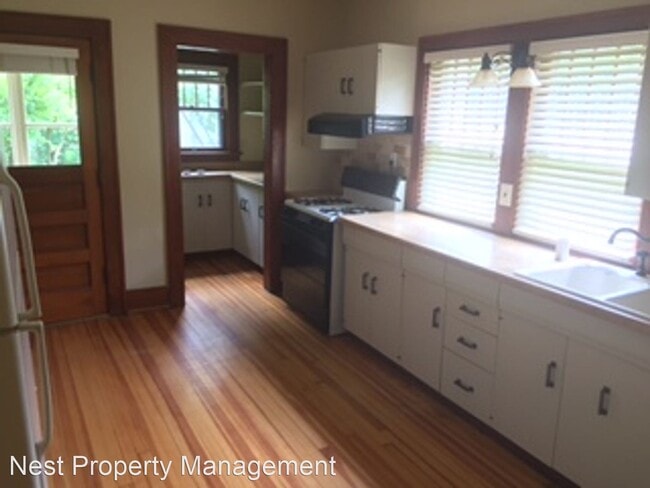 Building Photo - 3 br, 2 bath House - 224 Orchard Ct
