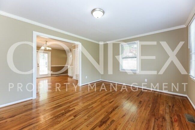 Foto del edificio - Charming Home Now Available