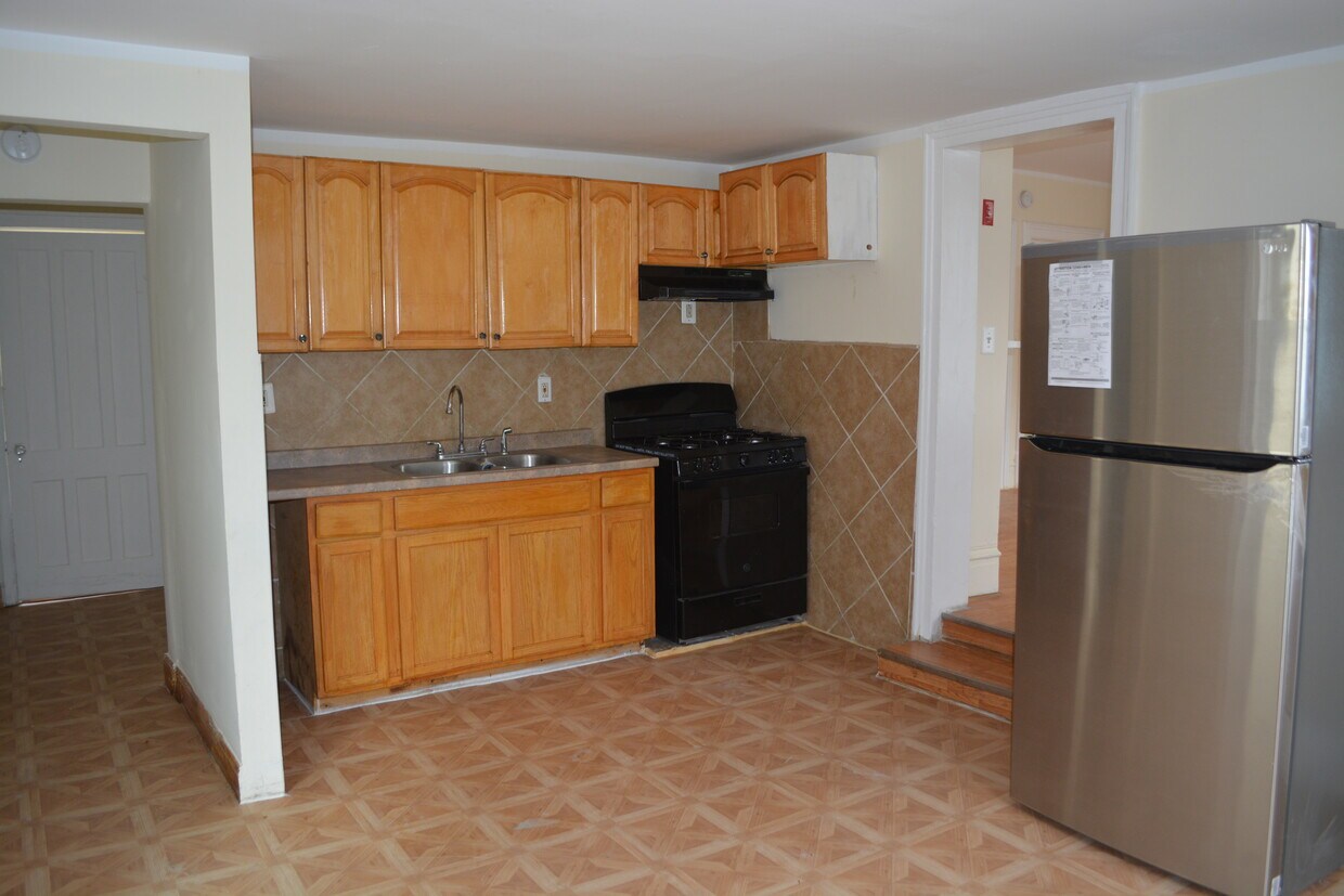 Foto principal - 717 Roberts St
