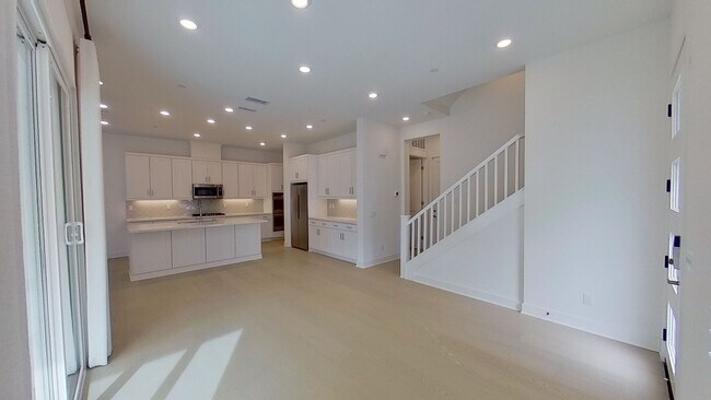 Building Photo - Brand New 4 Bedroom Home in Great Park, Ir...