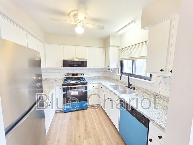 Foto del edificio - 3775 Guess Rd