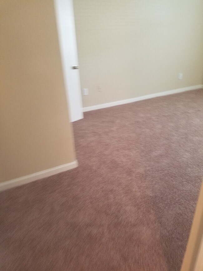 Foto del edificio - 9408 Willow Ridge Rd