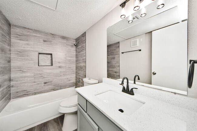 Foto del edificio - 781 Country Pl Dr