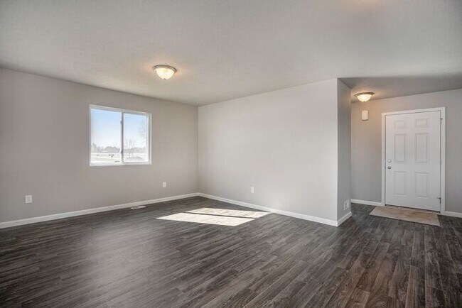 Building Photo - 4197 Aspen Way