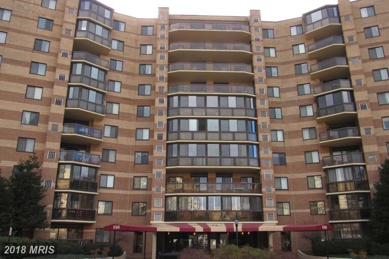 8360 Greensboro Dr, McLean, VA 22102 Apartments in McLean, VA