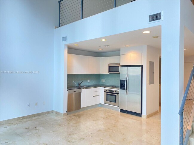 Foto del edificio - 1060 Brickell Ave