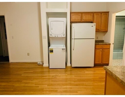 Foto del edificio - 88 Whitman St