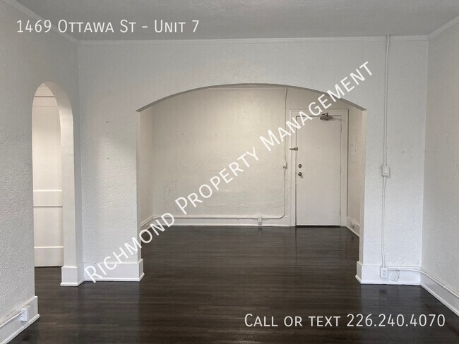 Photo du bâtiment - 1469 Ottawa St