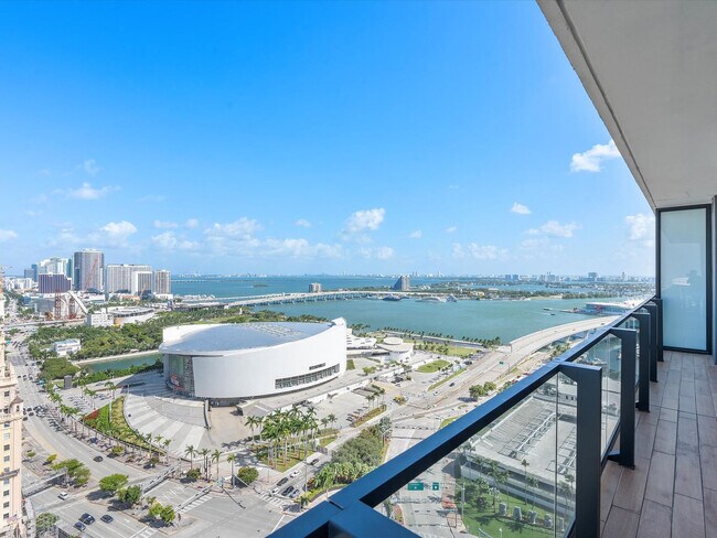 Foto del edificio - 398 NE 5th St