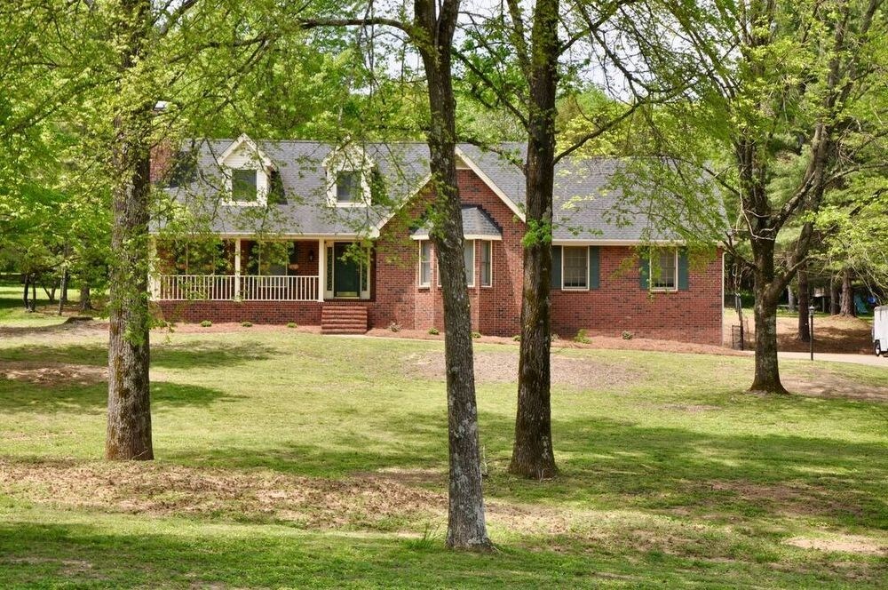 Primary Photo - 1209 Clinton Pl