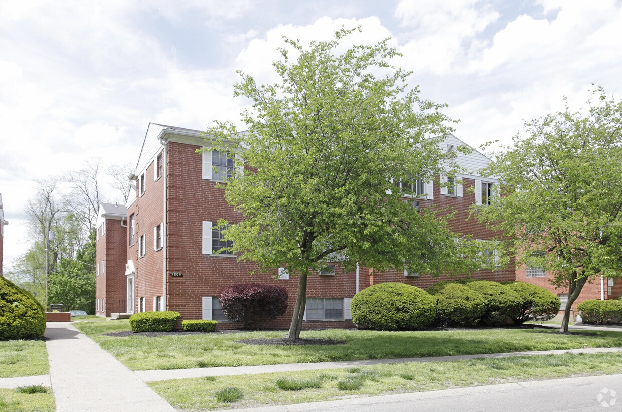 Amber Woods Apartments Apartments Cincinnati, OH