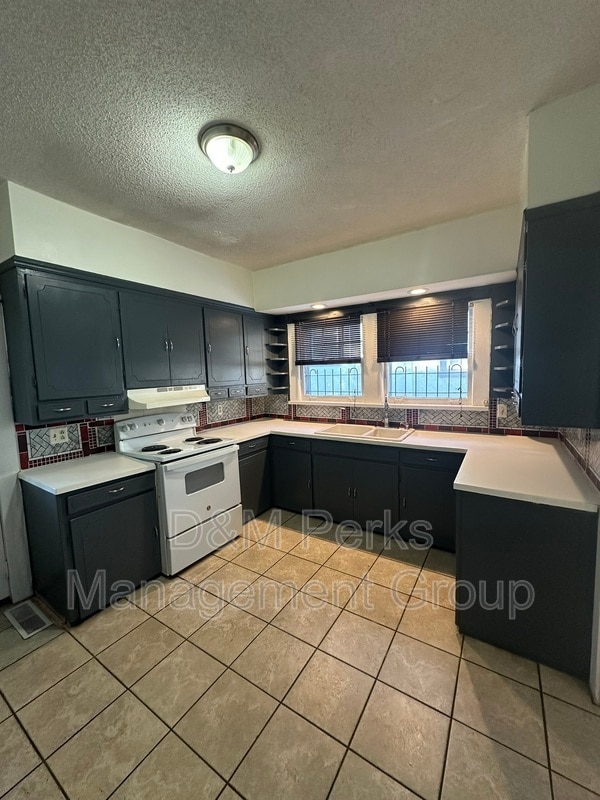 Foto del edificio - 1714 Dartmouth Ave