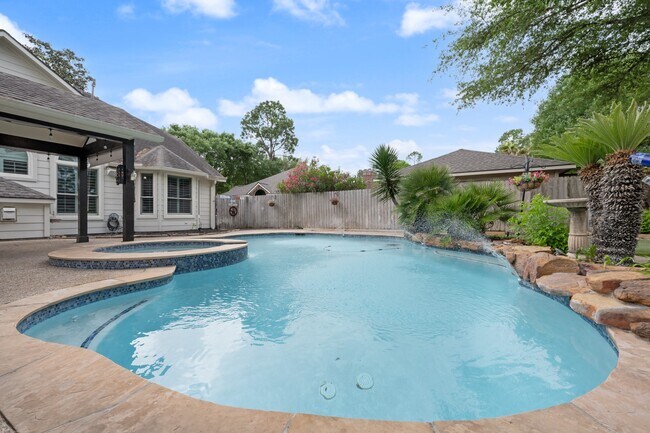 Foto del edificio - 14343 Millstone Estates Ln