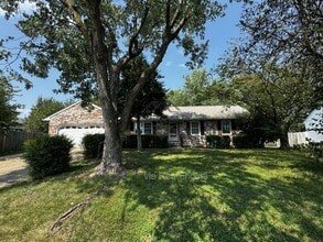 Building Photo - 5088 Blarney St