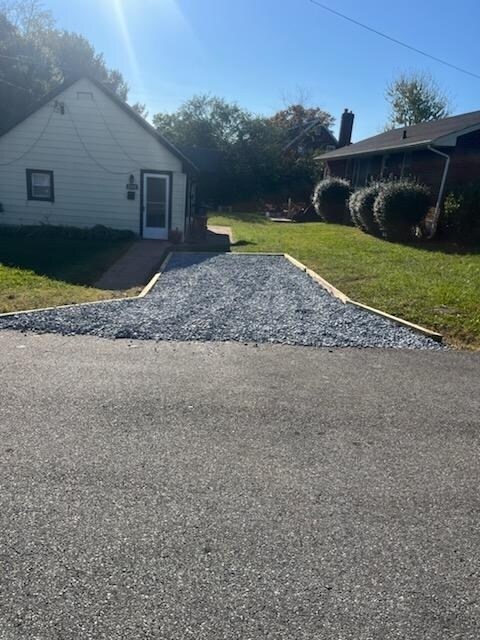 Foto del edificio - 5600 White Oak Dr