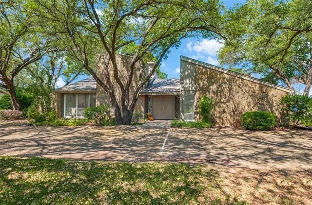 Primary Photo - 12219 Marbrook Dr