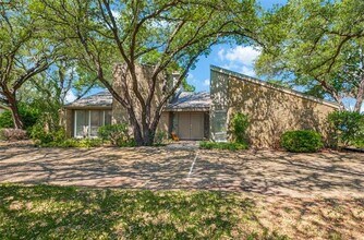Building Photo - 12219 Marbrook Dr