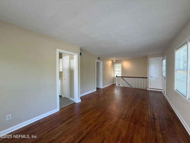 Foto del edificio - 2925 Oak St