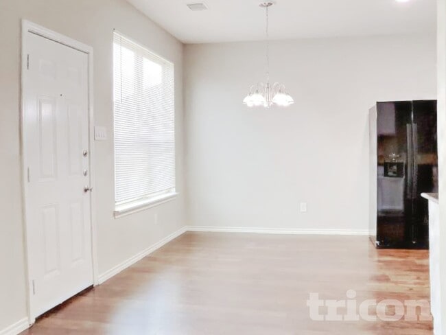 Building Photo - 1411 Seagler Pond Ln