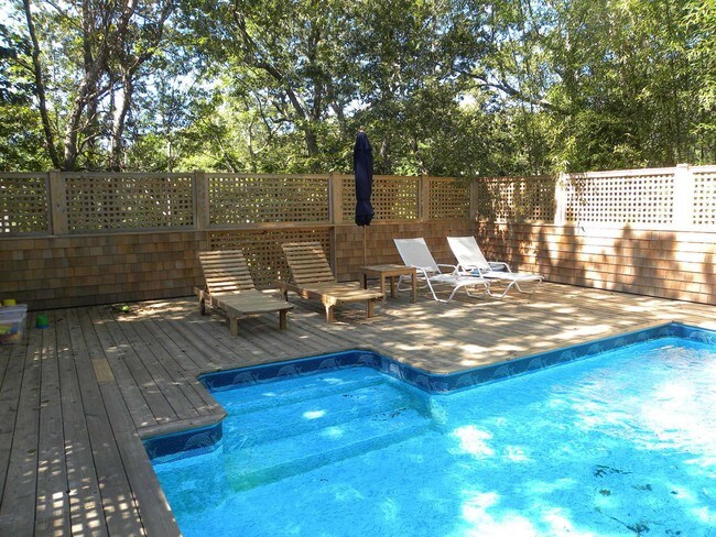 Building Photo - 58 Settlers Landing Ln