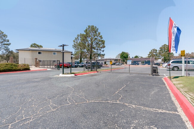 Entrada - Cedar Ridge Apartments