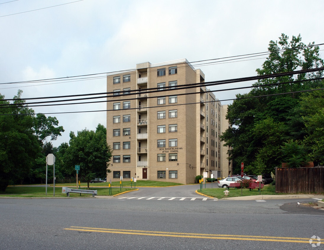 Primary Photo - Attick Towers