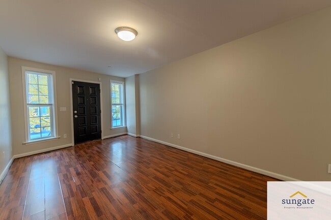 Photo - 2410 E Fayette St Townhome
