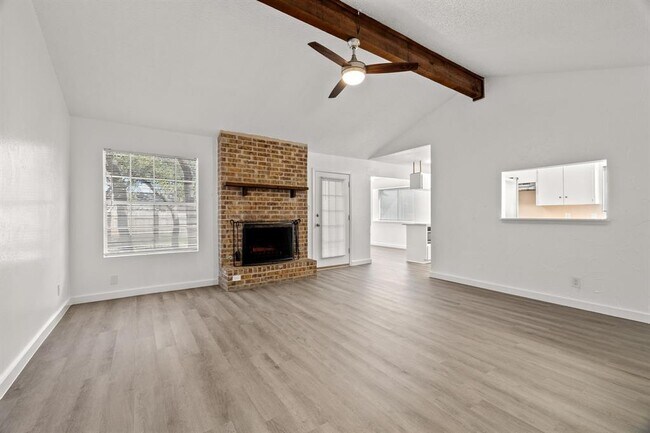 Building Photo - 7303 Loganberry Dr