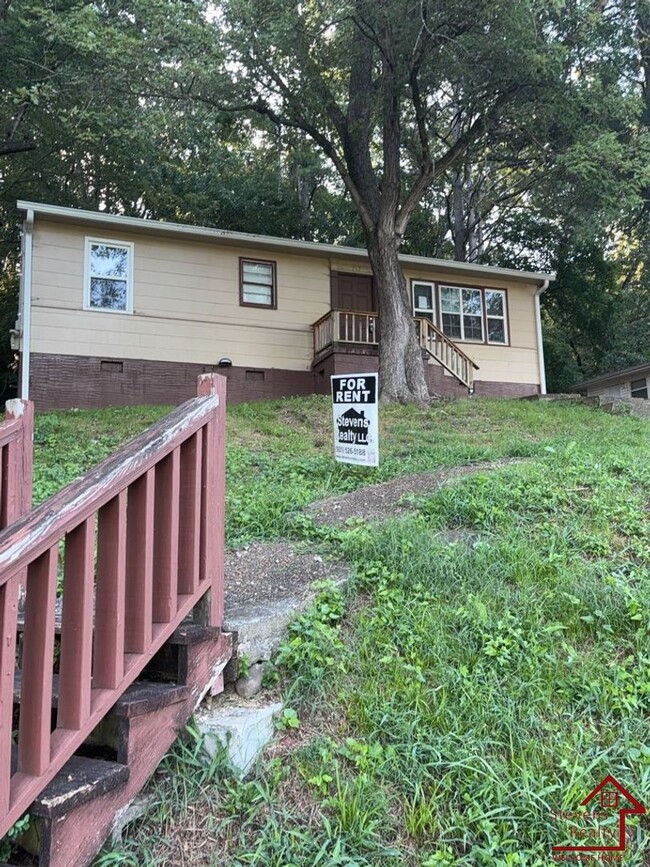 Foto del edificio - 712 Bronson St