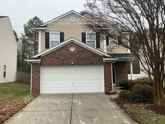 Building Photo - 2523 Buckleigh Dr