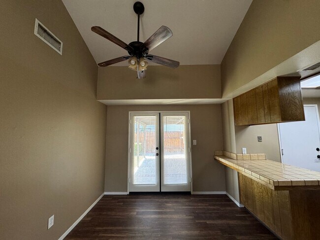 Foto del edificio - Charming Southwest Home!