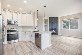 Building Photo - 3833 E Aldenbridge Cir