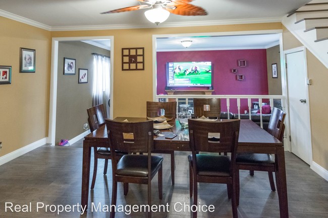 Foto del edificio - 3 br, 2.5 bath House - 324 E Newfield St
