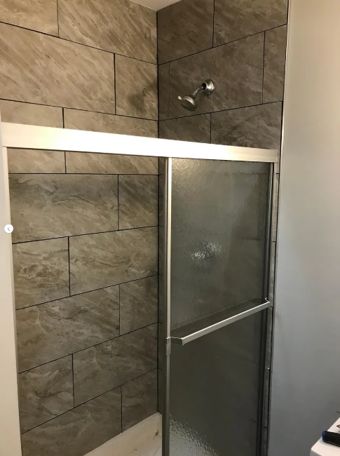 Building Photo - 636 N Grove Ave