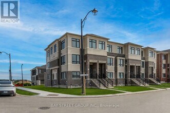 Building Photo - 2A Big Willow Cres