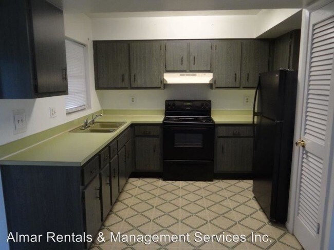 Foto del edificio - 6301 Talbot St