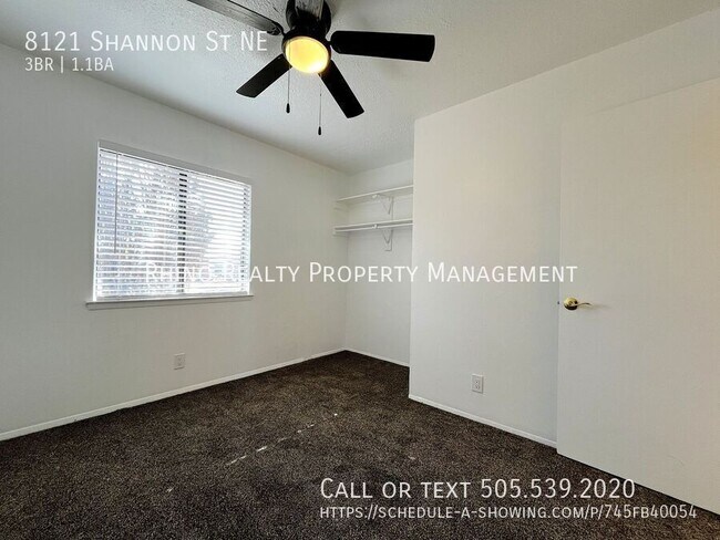 Foto del edificio - 8121 Shannon St NE