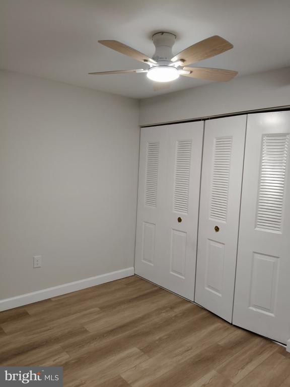 Foto del edificio - 423 Christopher Ave