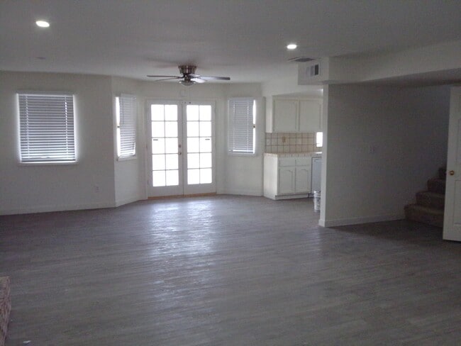 Foto del edificio - 21235 Windsong St