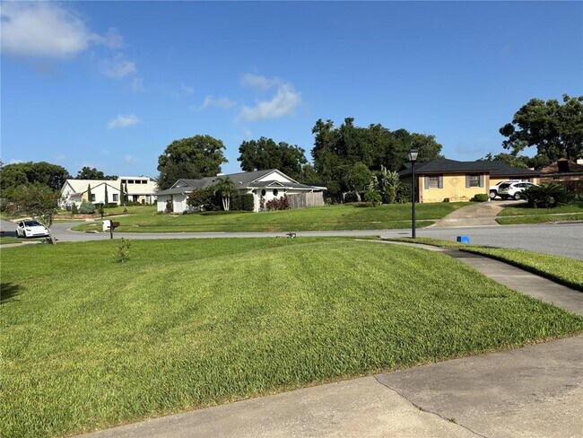 Foto del edificio - 268 Lemonlily Ct