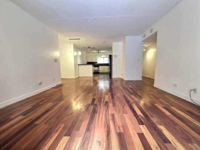 Foto del edificio - 8710 W Evelyn Ln