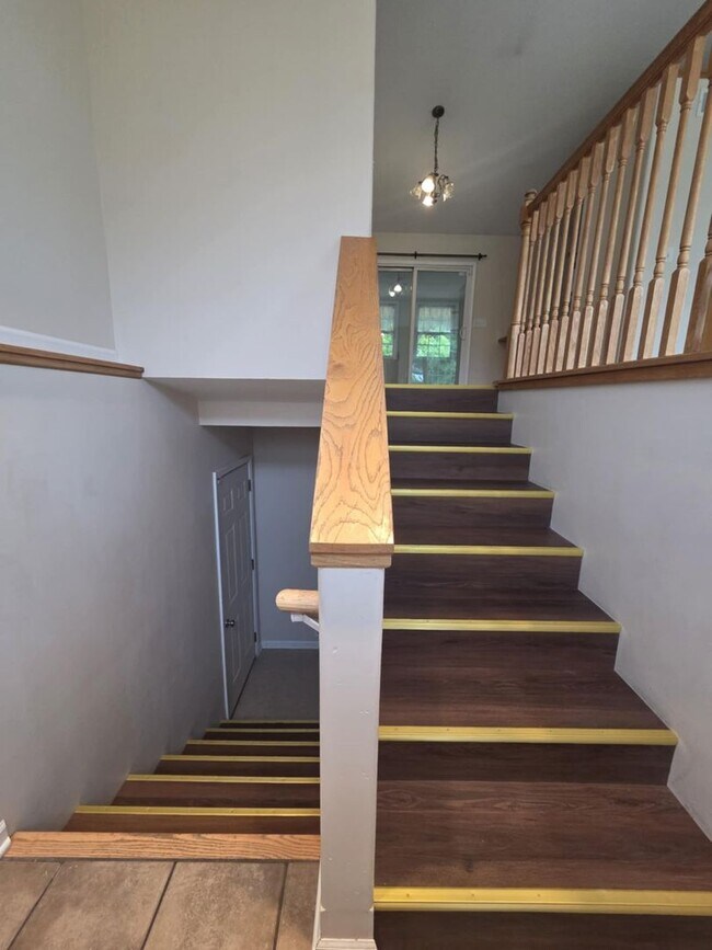 Building Photo - 601 Tallgrass