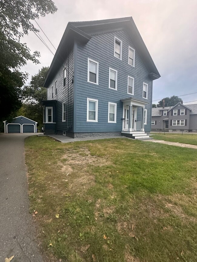 Building Photo - 84 Tremont St